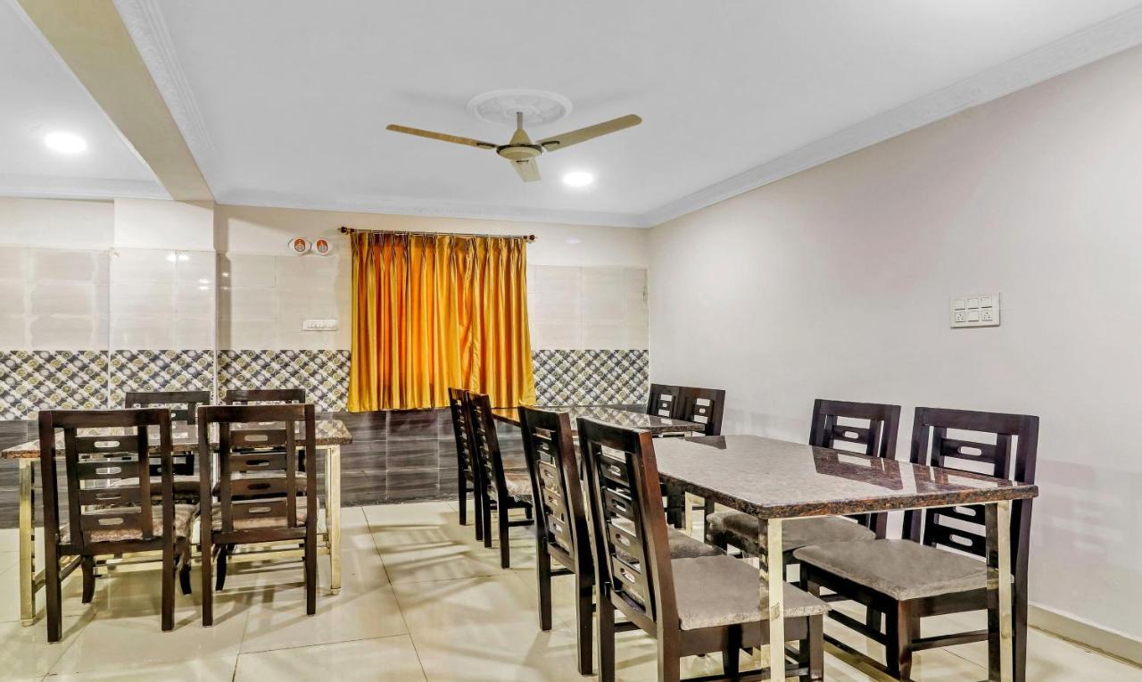 Itsy By Treebo - Royal Galaxy Kukatpally Hyderabad Esterno foto